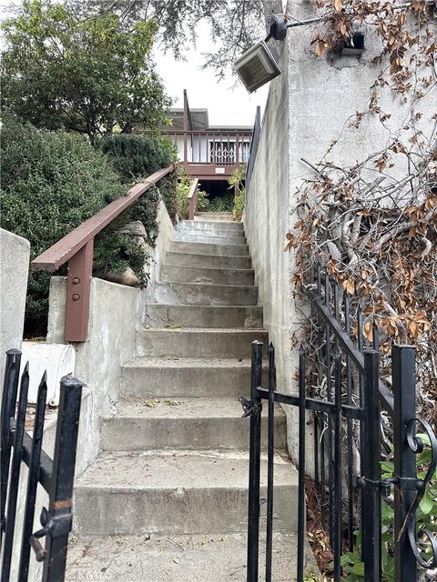 Photo of 3457 Greenfield Avenue, Los Angeles, CA 90034 (MLS # SB25264698)