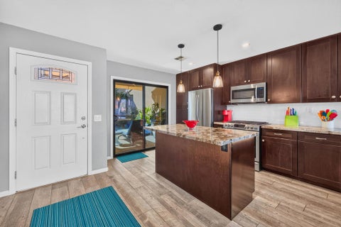 Tiny photo for 76700 Chrysanthemum Way, Palm Desert, CA 92211 (MLS # 219155049DA)