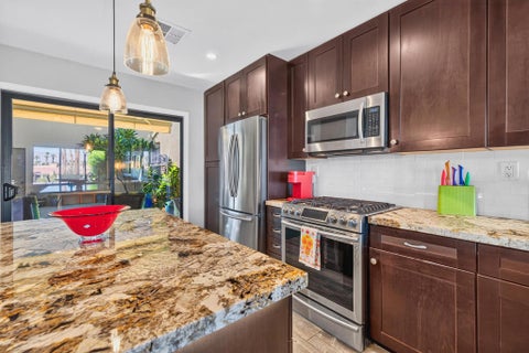 Tiny photo for 76700 Chrysanthemum Way, Palm Desert, CA 92211 (MLS # 219155049DA)