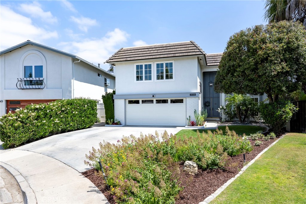 3550 Dahlia Circle
