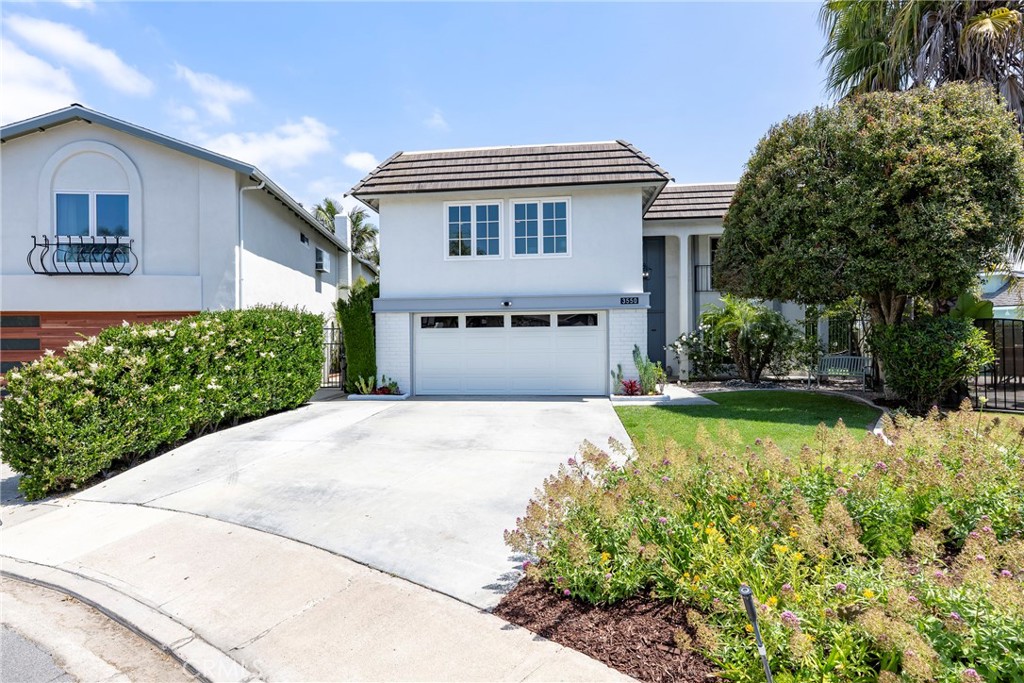3550 Dahlia Circle