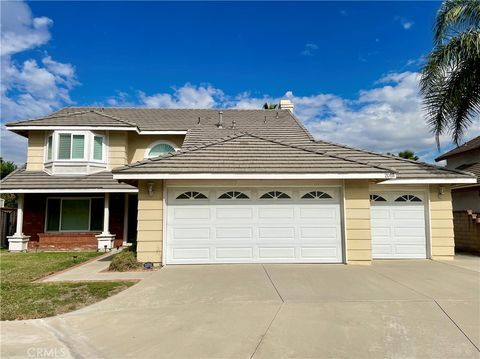 Photo of 20111 E Roundtree Ct, Walnut, CA 91789 (MLS # WS25237806) Photo of 20111 E Roundtree Ct, Walnut, CA 91789 (MLS # WS25237806)