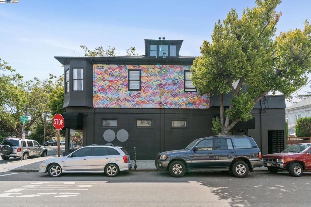 1000 Central Ave.