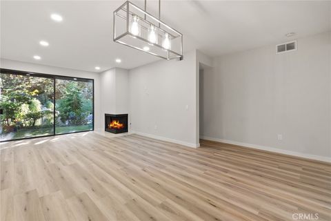 Photo of 2504 W Macarthur Blvd, Santa Ana, CA 92704 (MLS # PW25263339)