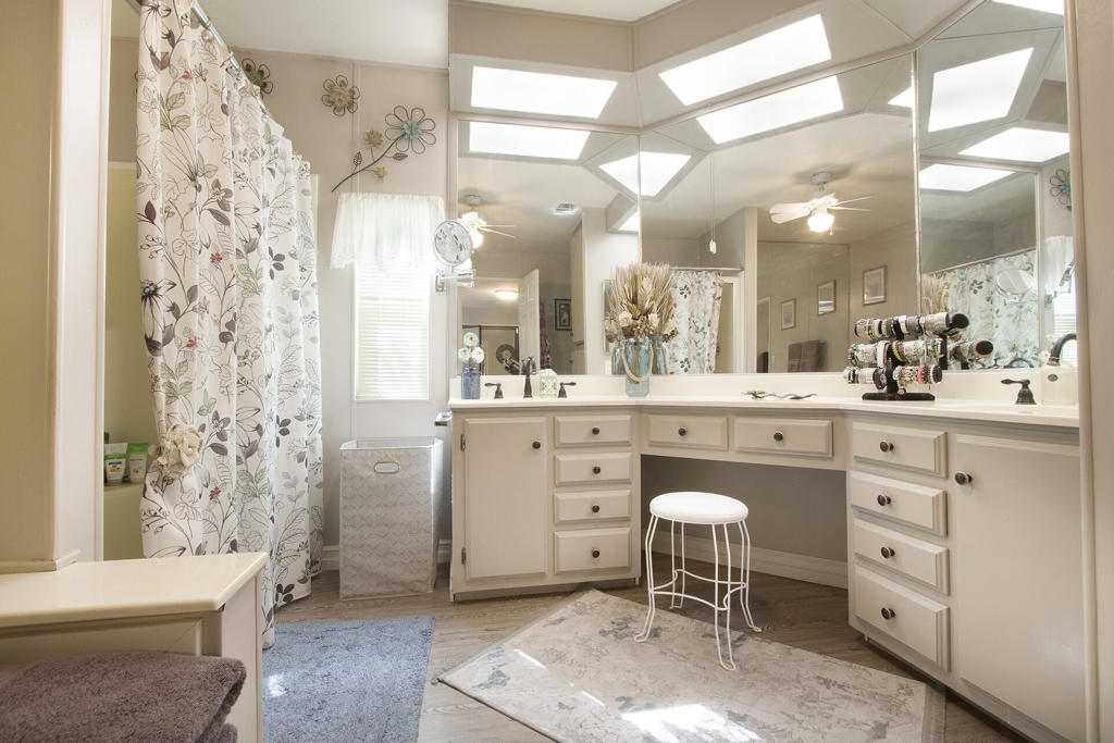 Ivey Ranch - Manufactured In Park