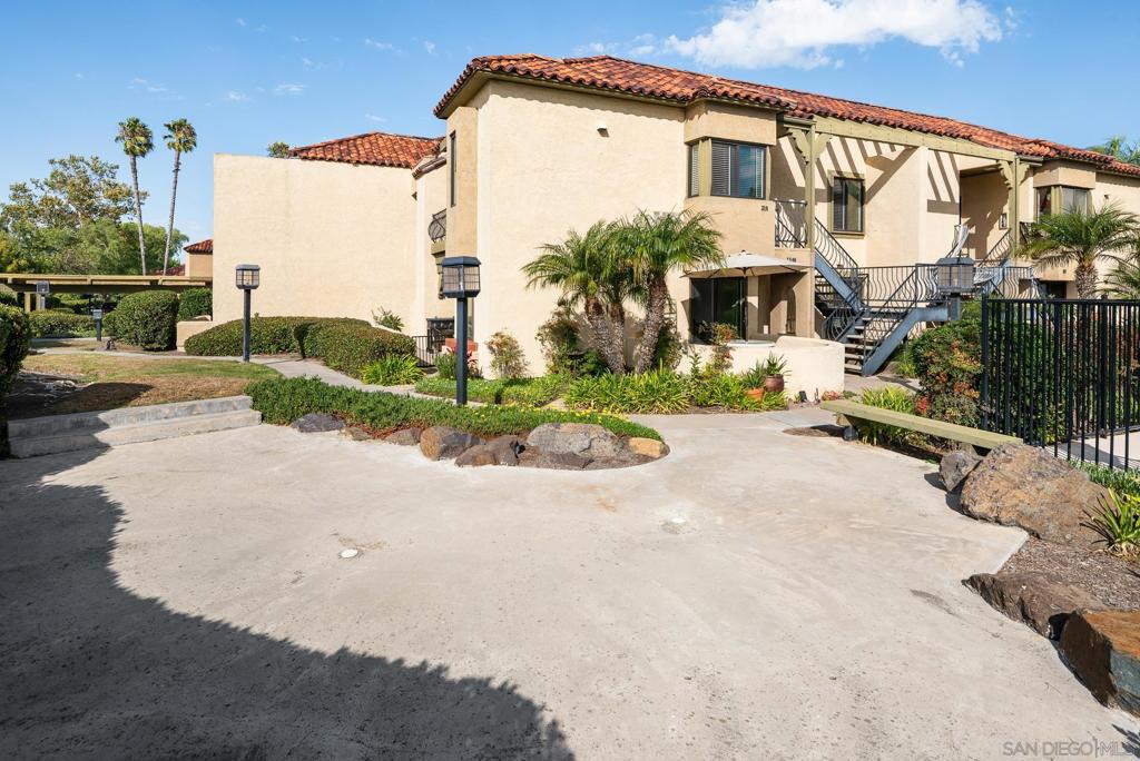 7360 Park Ridge Blvd 118, San Diego CA 92120