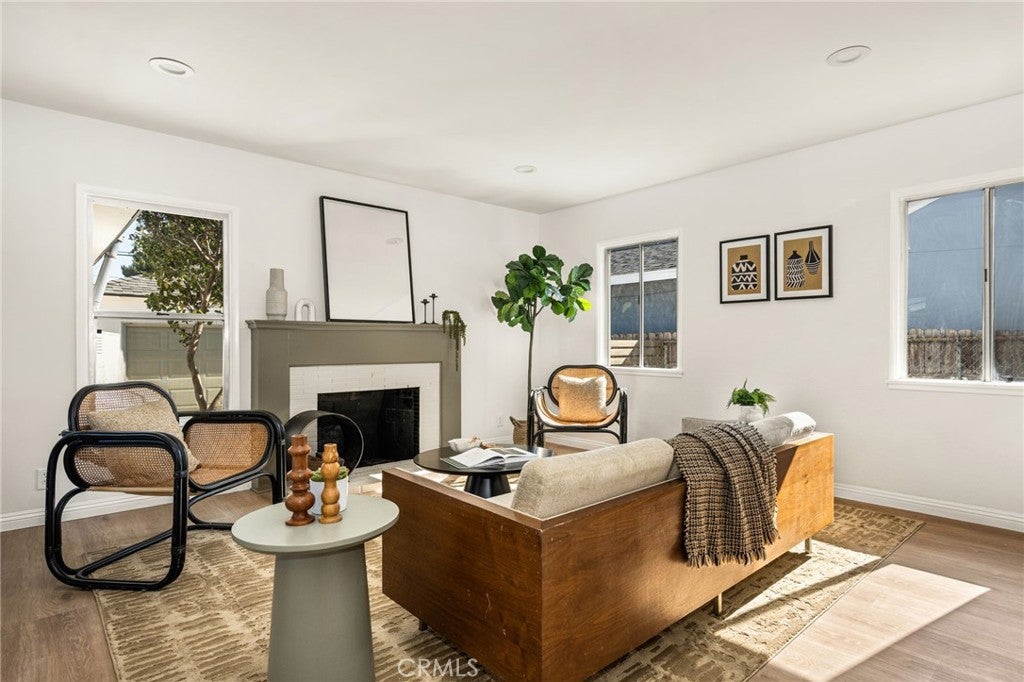 4817 W 136th Street