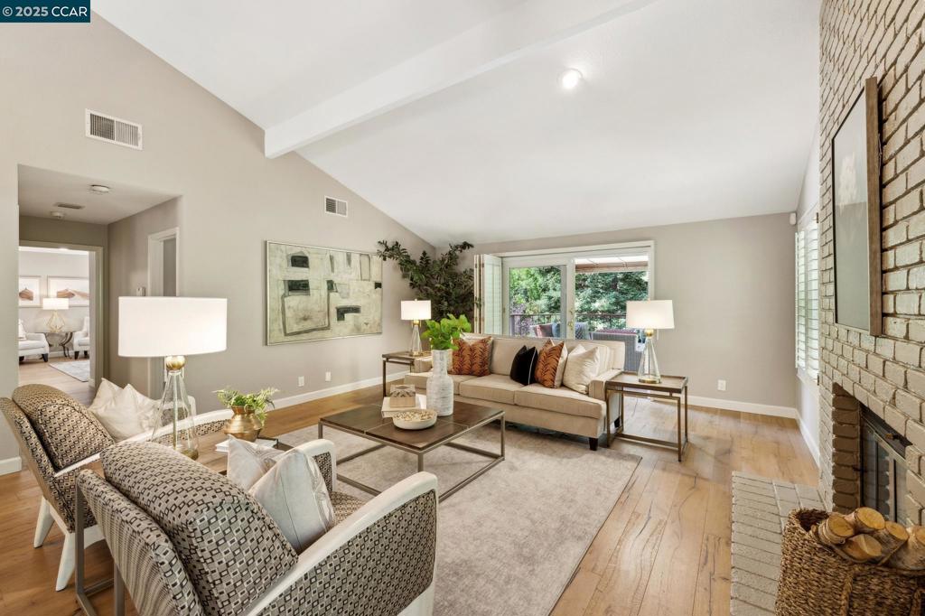 WOODCREEK - Residential