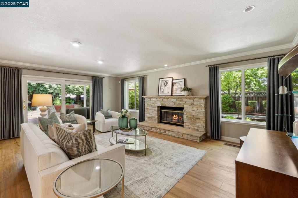 WOODCREEK - Residential