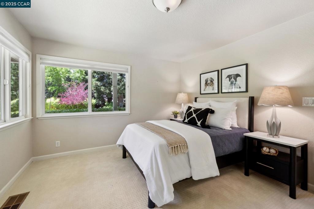 WOODCREEK - Residential