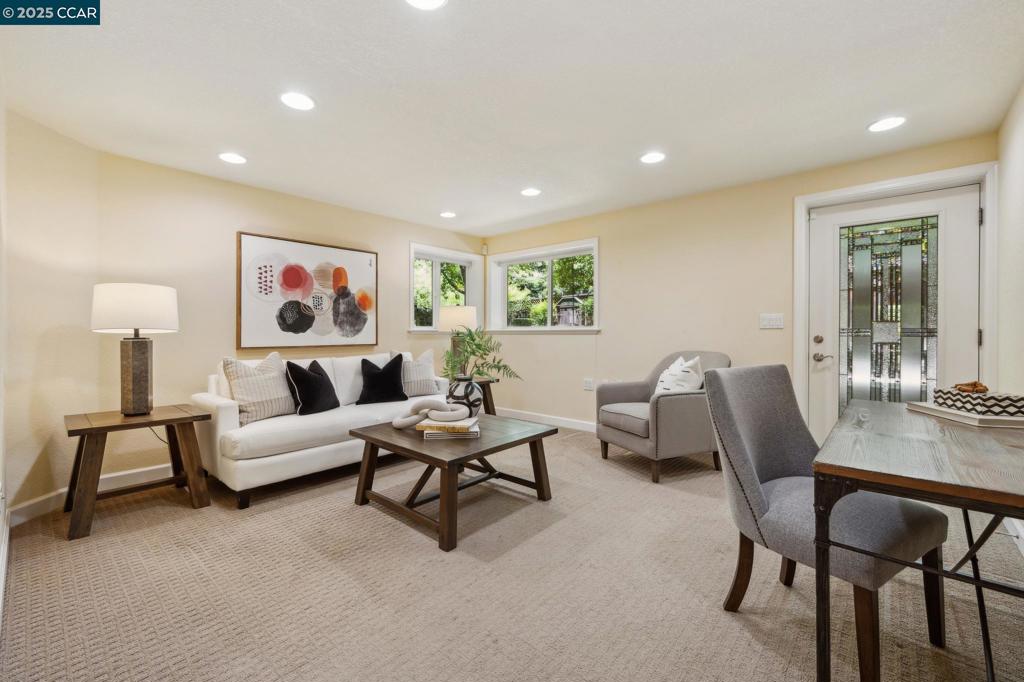 WOODCREEK - Residential