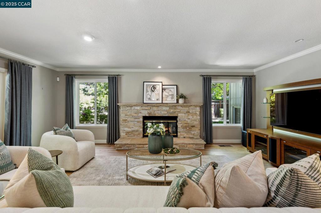 WOODCREEK - Residential