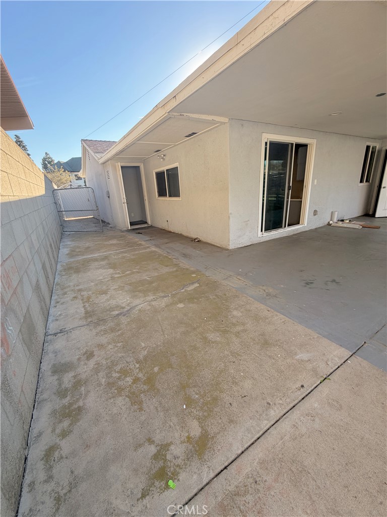 East Tustin Custom (ETC) - Residential Lease