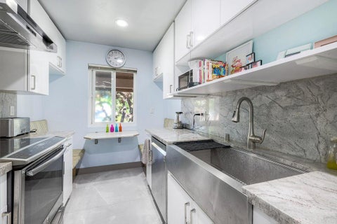 Photo of 6495 Bell Bluff Ave, San Diego, CA 92119 (MLS # NDP2609562)