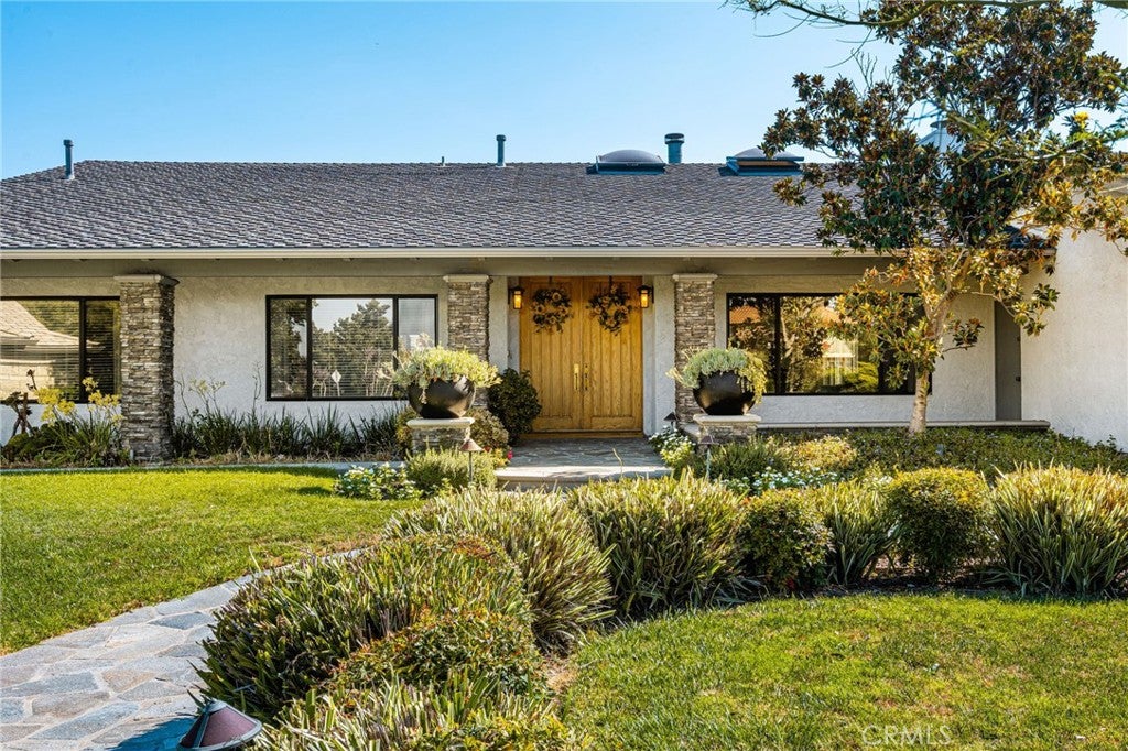 18581 Durfee