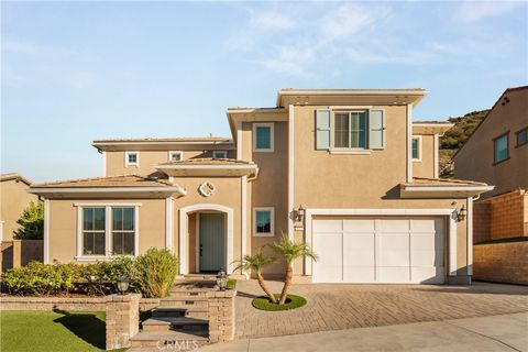 24320 Sterling Ranch Canoga Park CA 91304