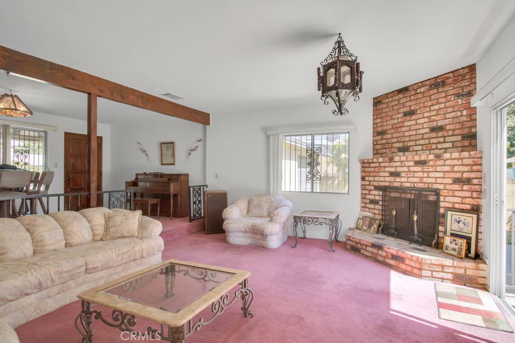 8346 Birchcrest Road