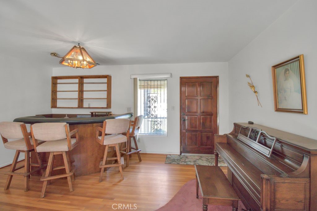 8346 Birchcrest Road