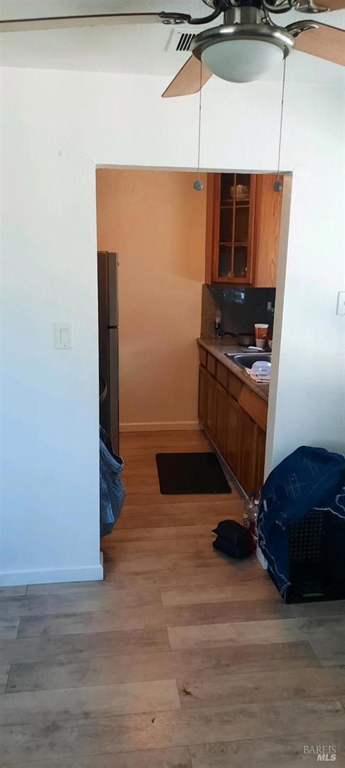1216 Sycamore Drive 4