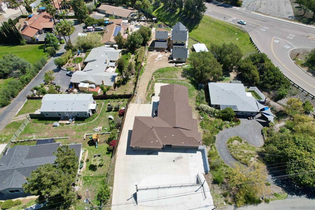 3669 Calavo Dr