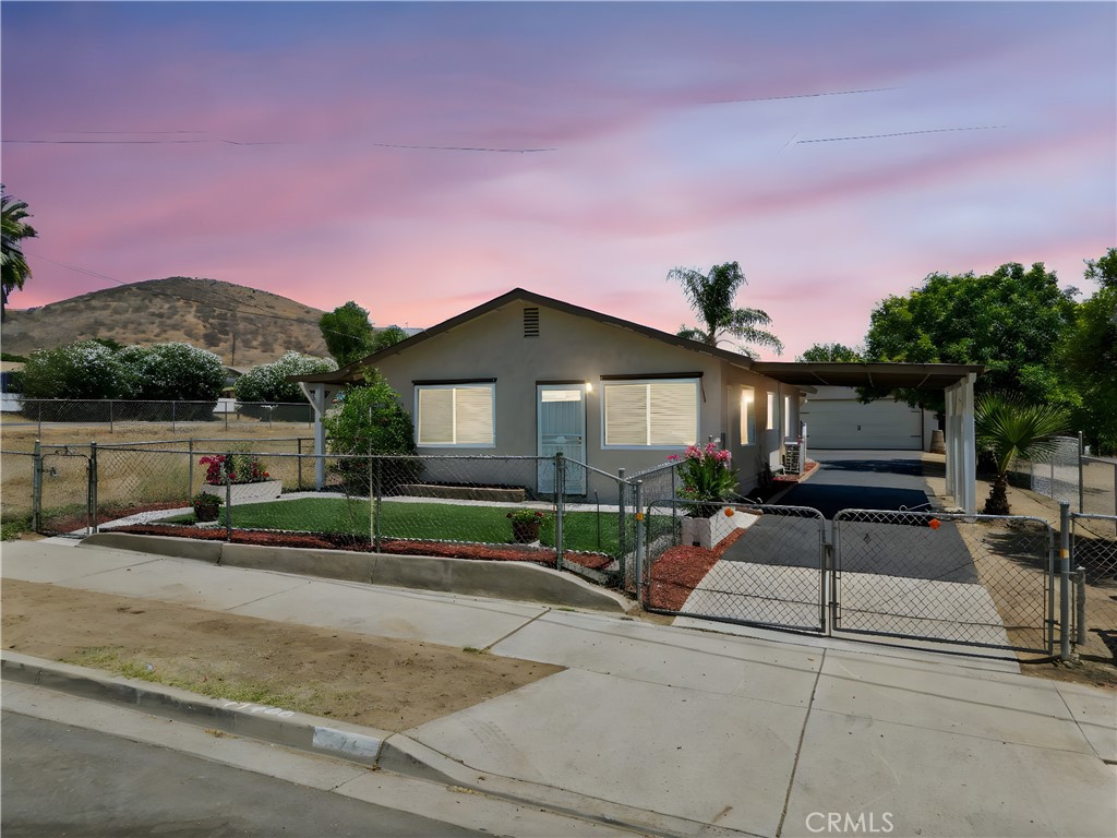 Cozy 3-Bedroom Home with ADU Potential Near Lake Elsinore
Welcome to this beautifully updated 3 bedroom, 2 bath home, perfectly blending comfort, style, and future potential. Inside, you’ll find brand-new windows that fill each room with natural light, mini-split AC units for personalized climate control, a fully remodeled kitchen with a new garbage disposal, and new flooring and doors throughout. The home also features a new roof, ensuring peace of mind for years to come.
The detached garage offers exciting potential to be converted into an Accessory Dwelling Unit (ADU). Step outside to enjoy a spacious backyard with plenty of room for entertaining, gardening, or relaxing under the California sun and new back patio!
Conveniently located just minutes from Lake Elsinore and with quick access to the 15 Freeway, this home offers easy commuting and endless outdoor activities right at your doorstep.
Don’t miss this move-in-ready gem with room to grow—schedule your showing today!