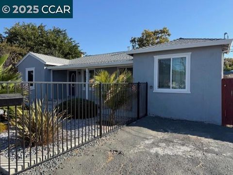 Photo of 2311 Crescent Dr Dr, Concord, CA 94520 (MLS # 41112480) Photo of 2311 Crescent Dr Dr, Concord, CA 94520 (MLS # 41112480)