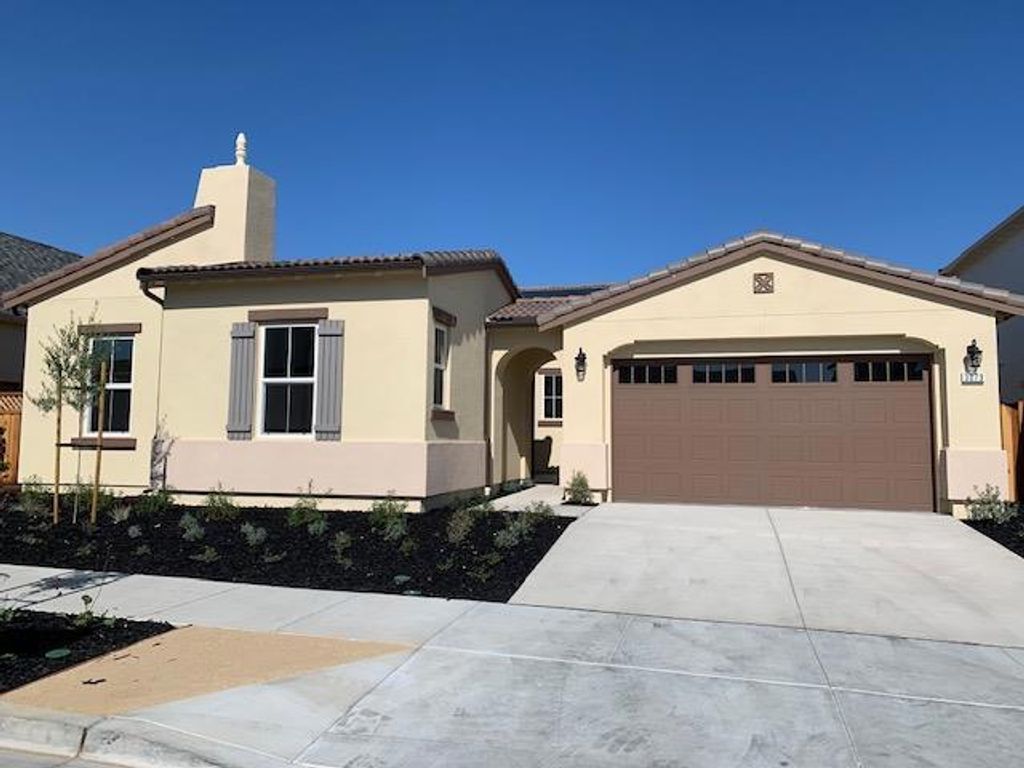 Photo of 3073 Arroyo Drive, Marina, CA 93933 (MLS # ML82024934)