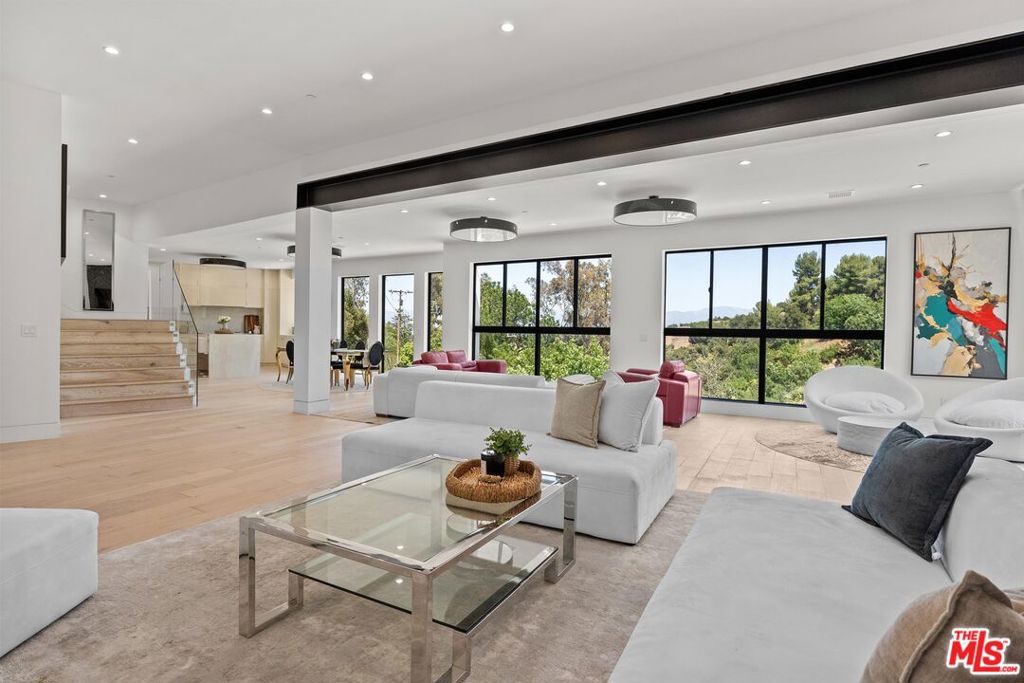 3935 Hopevale Drive