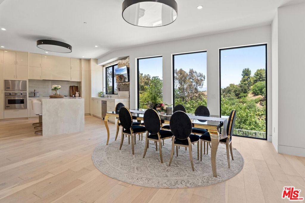 3935 Hopevale Drive