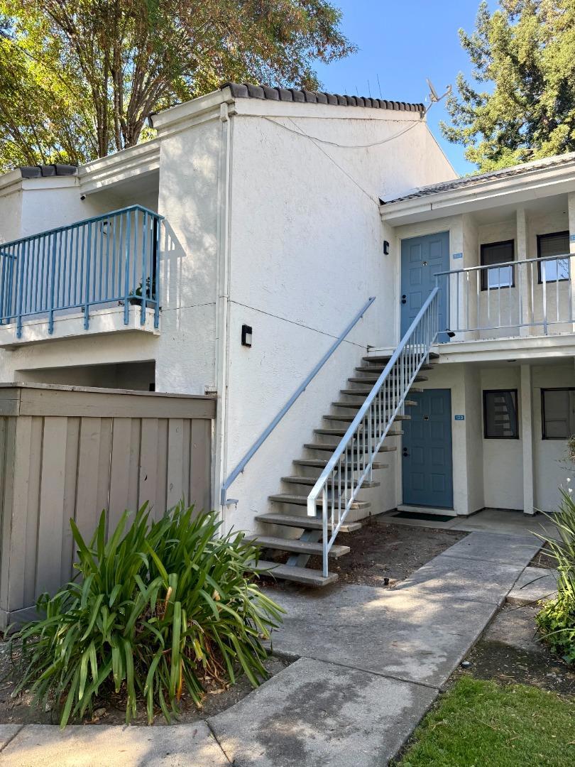 1055 N Capitol Avenue 129