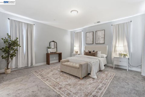 Tiny photo for 951 Farmhouse Way WAY, Folsom, CA 95630 (MLS # 41142271)