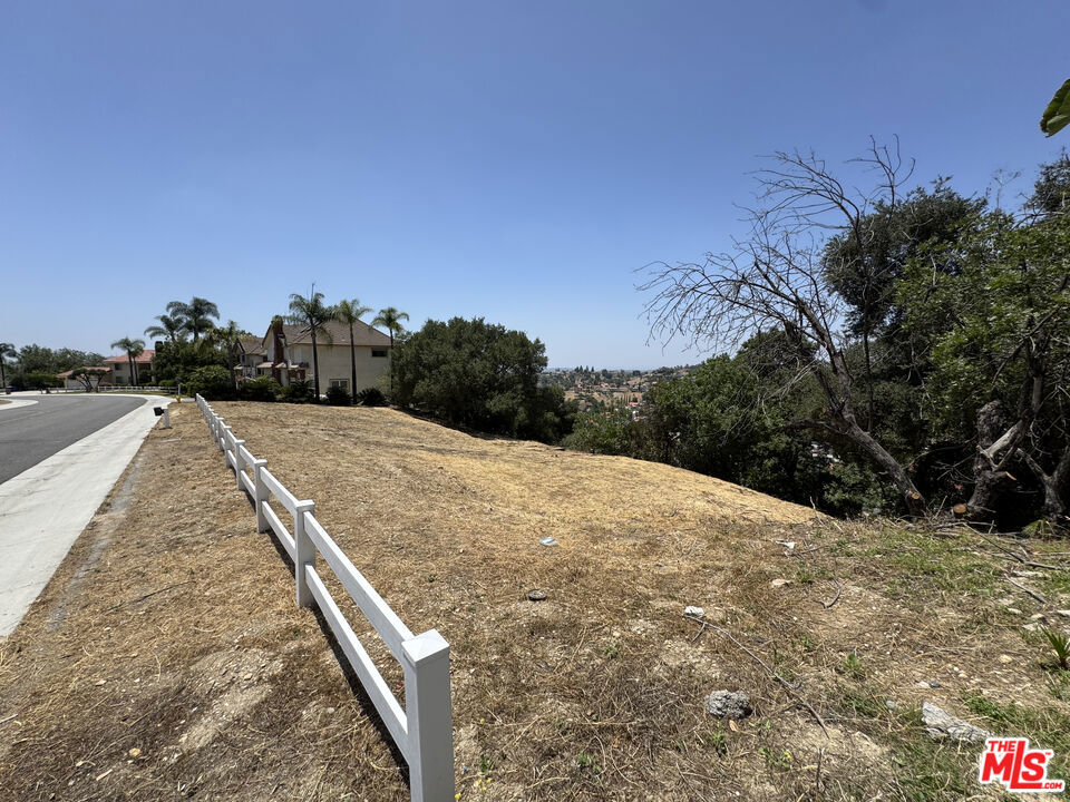 22455 Ridge Line Road