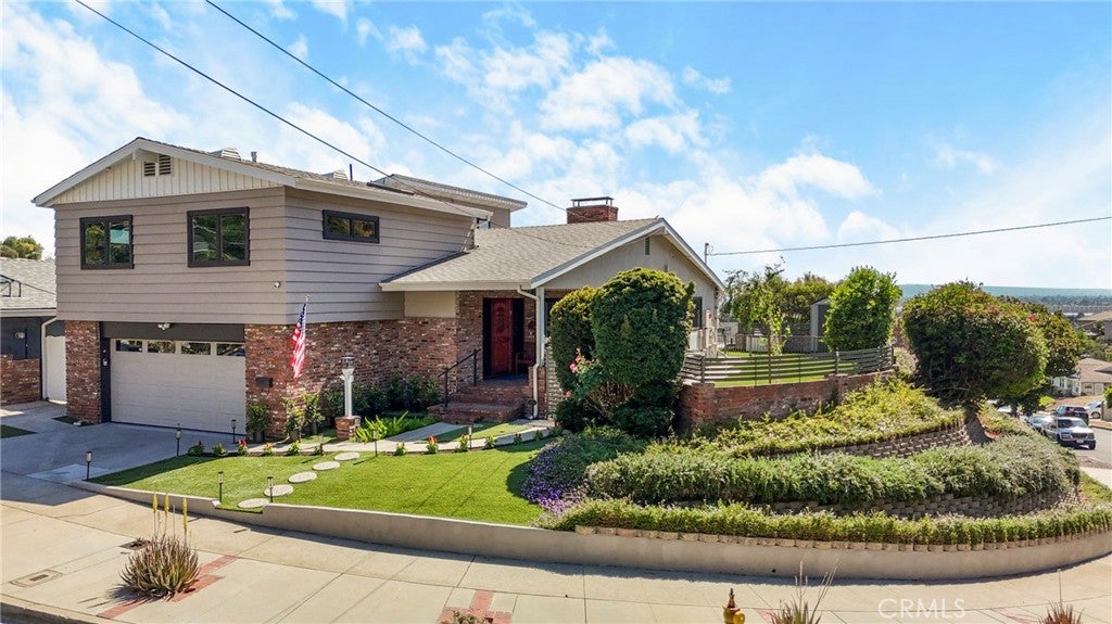 7982 Sangamon AVE, Sun Valley CA 91352