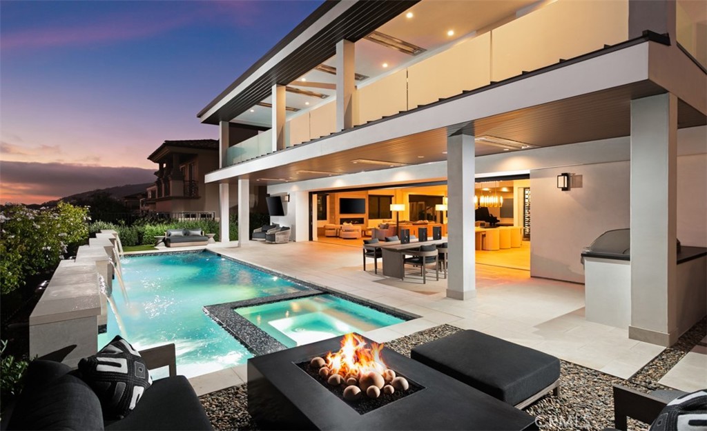 75 Ritz Cove Dr.