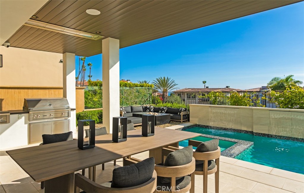 Ritz Cove (RC) - Residential