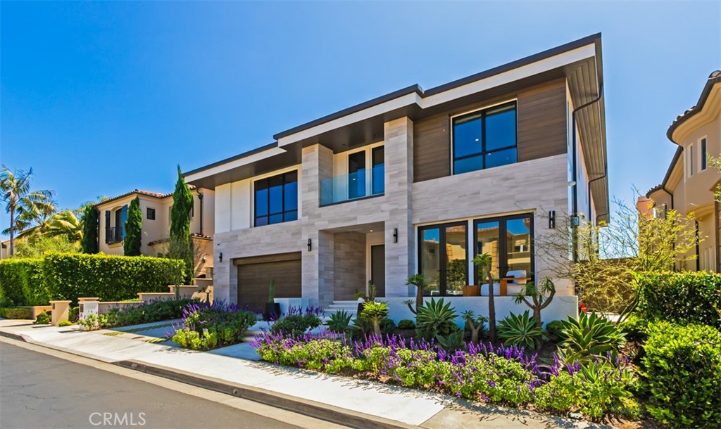 Ritz Cove (RC) - Residential