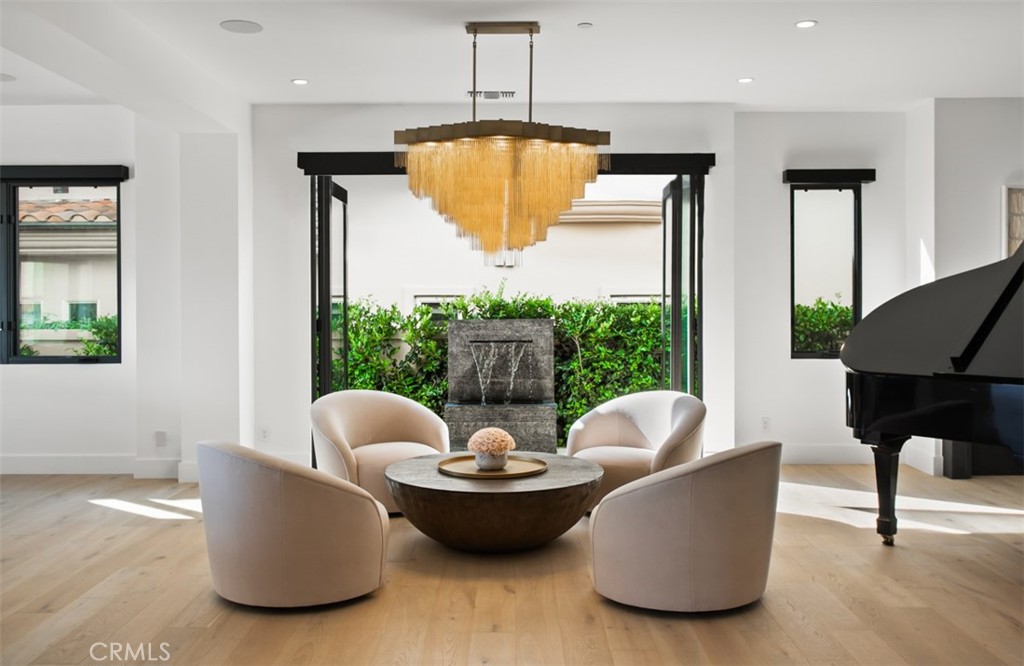 Ritz Cove (RC) - Residential