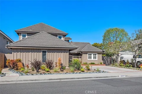 3581 Aquarius Dr, Huntington Beach, CA 92649 - MLS#: OC26046832