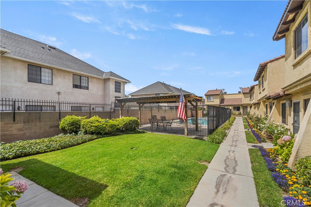 9905 Cedar St. 2