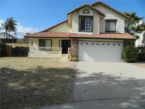 Photo of 22420 Shore View Court, Wildomar, CA 92595 (MLS # SW26090963)