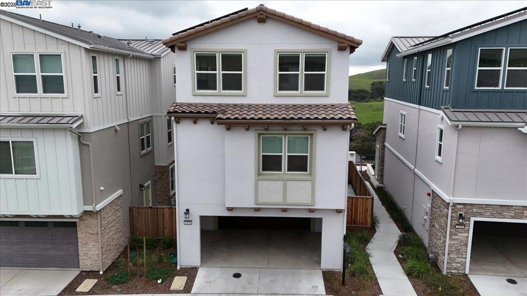 1194 Mateo Miller Cir