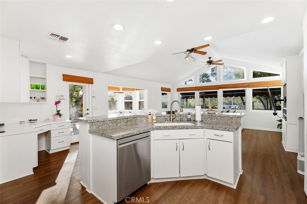 Beacon Hill Cove (BHO) - Residential Lease