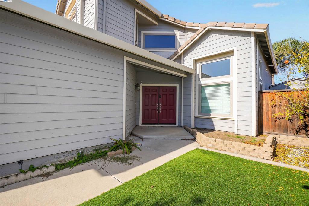 SYCAMORE VILLAGE - Residential