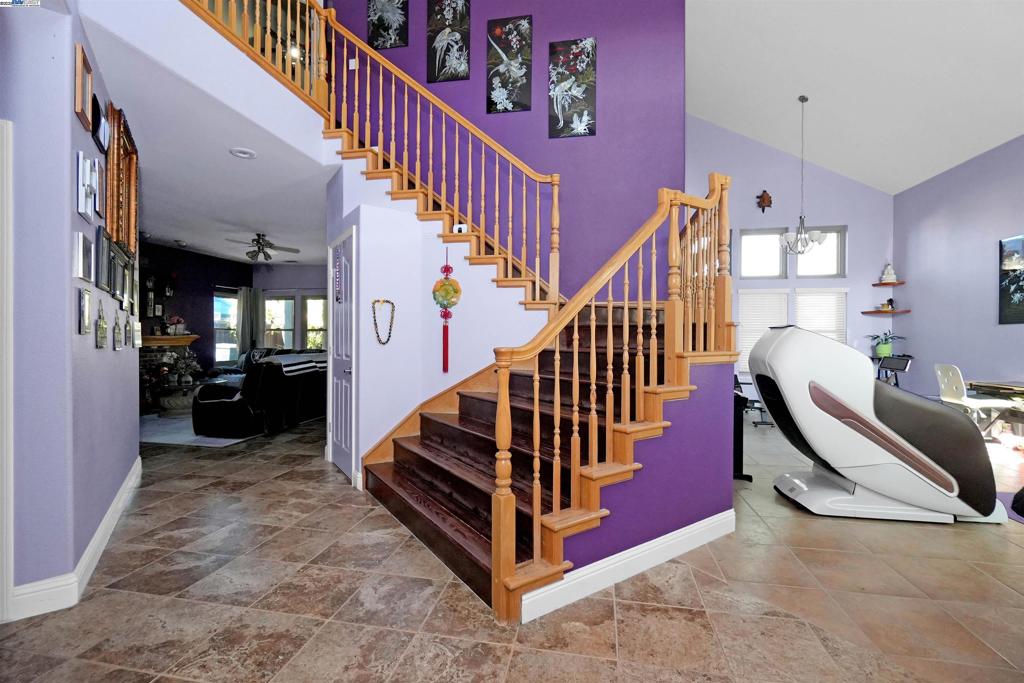 SYCAMORE VILLAGE - Residential