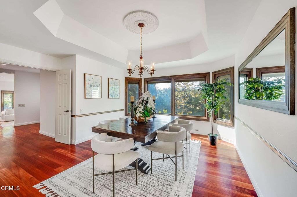 494 California Terrace