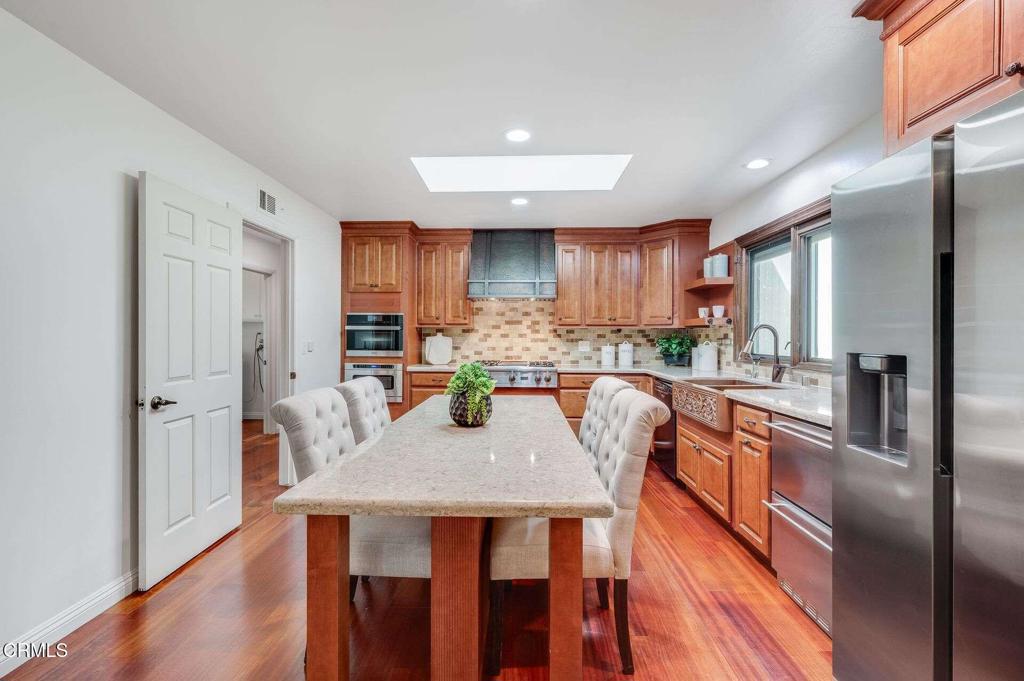 494 California Terrace