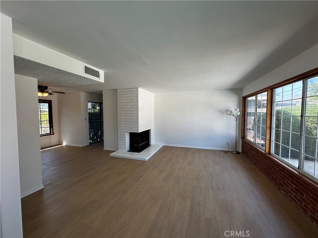 15437 Oakbury Drive