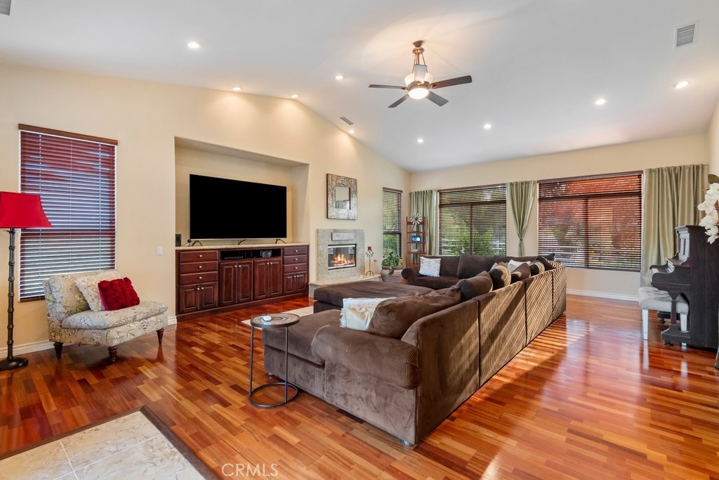 14161 Scenic View Road