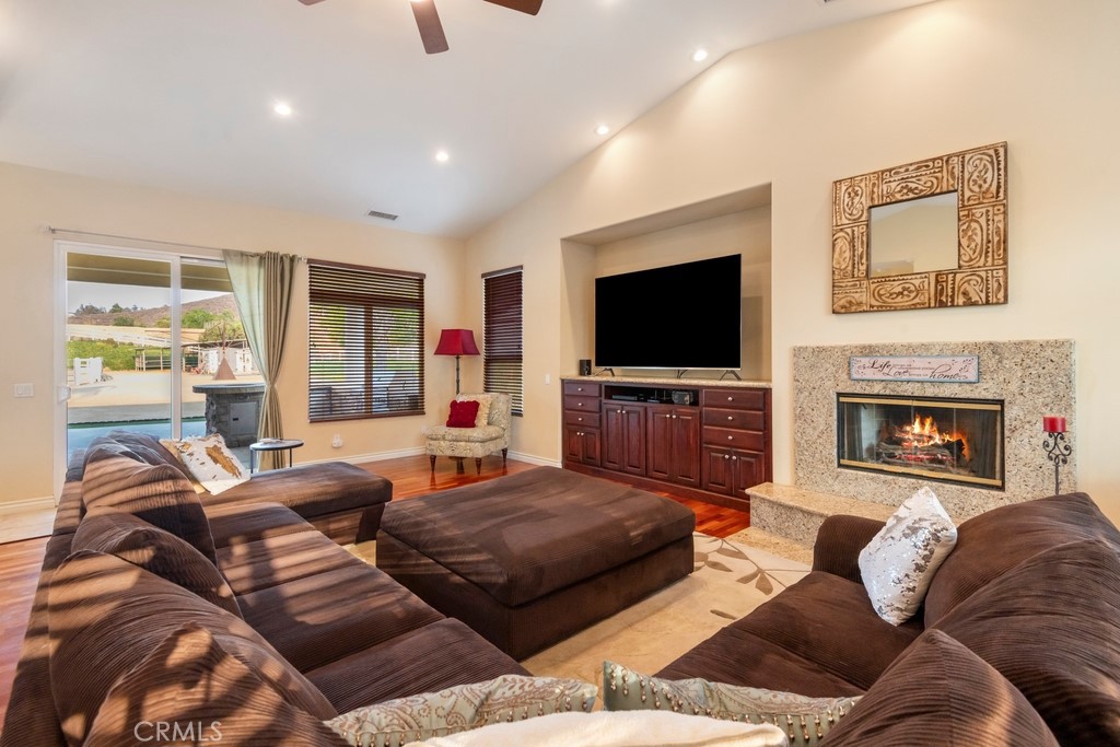 14161 Scenic View Road