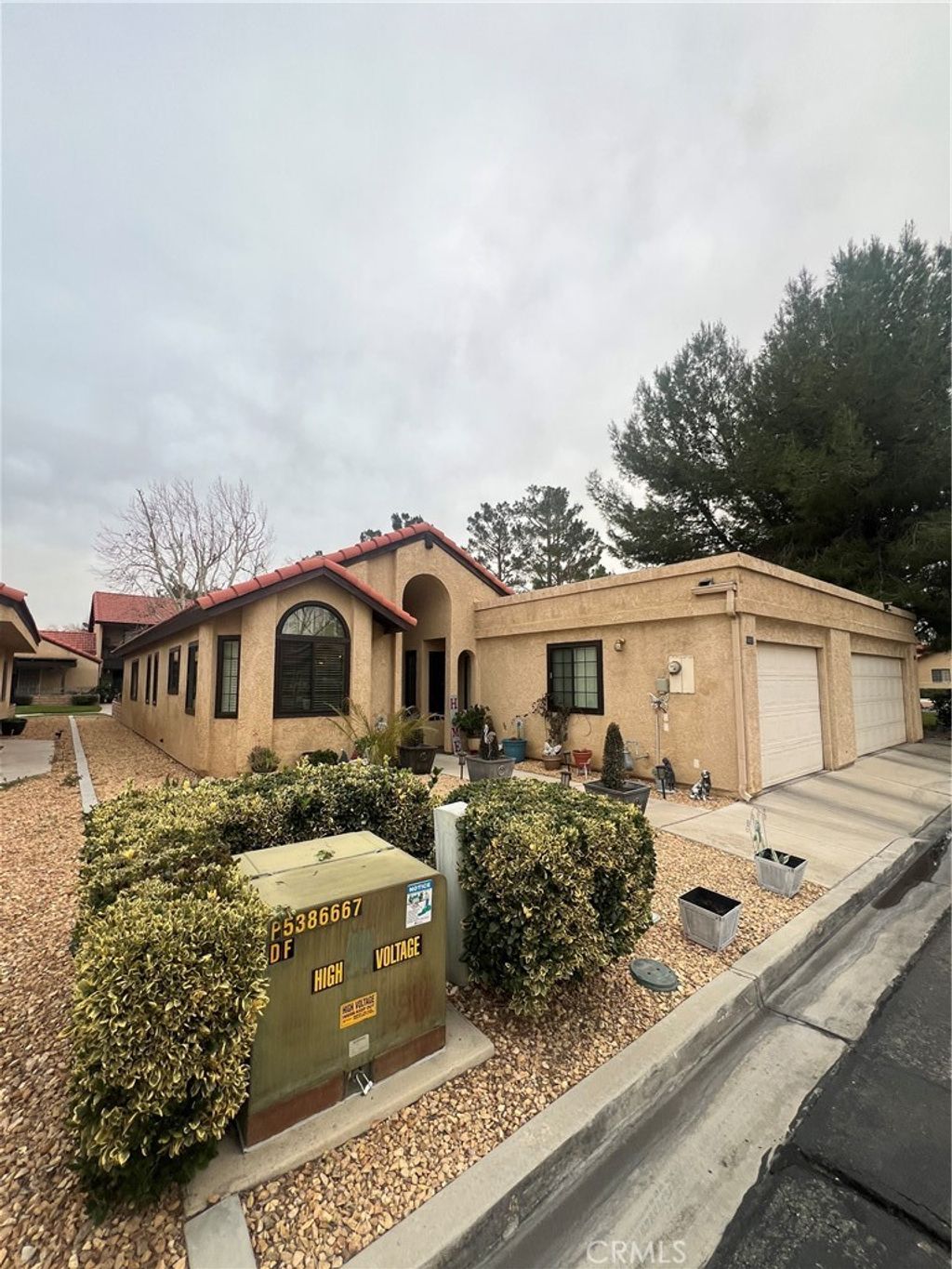 Photo of 11677 Cedar Court, Apple Valley, CA 92308 (MLS # IV26015571)